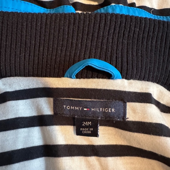 Tommy Hilfiger Toddler Raincoat Spring Coat - Picture 3 of 5